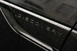 2025 Land Rover Discovery D350 Dynamic SE Series 5 MY25 4X4 Santorini Black