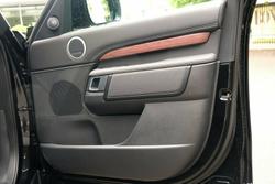 2025 Land Rover Discovery D350 Dynamic SE Series 5 MY25 4X4 Santorini Black