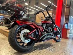 2017 Harley-Davidson CVO Pro Street Breakout (FXSE) CVO