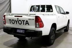 2025 Toyota Hilux SR 48V