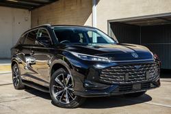 2025 MG HS Super Hybrid Essence