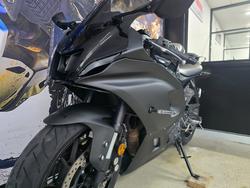 2024 Yamaha YZF-R7LA BLACK