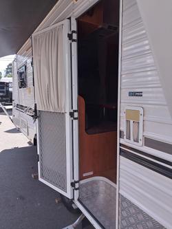 2013 Billabong Caravans Grove