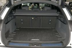 2026 Land Rover Range Rover Velar P250 Dynamic SE
