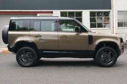 2025 Land Rover Defender 110 D350 X-Dynamic SE L663 MY26 AWD Gondwana Stone