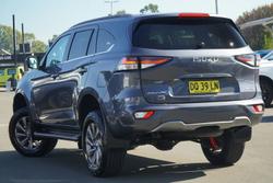 2022 Isuzu MU-X LS-U