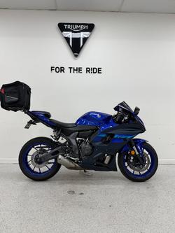 Yamaha YZF-R7LA
