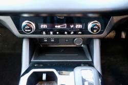 2025 Mitsubishi Outlander LS