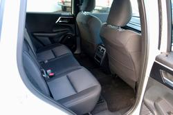 2025 Mitsubishi Outlander LS