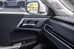 2025 Mitsubishi Outlander LS
