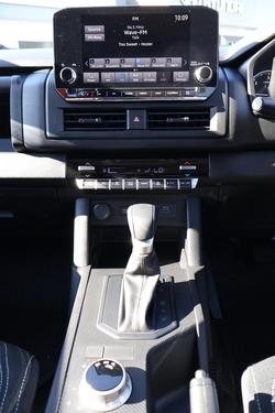 2026 Mitsubishi Triton GLX+