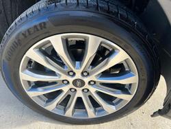 2025 Ford Everest Platinum