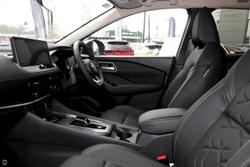 2026 Nissan QASHQAI Ti e-POWER J12 MY26 Pearl White