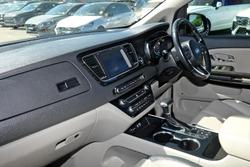 2018 Kia Carnival Platinum