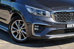 2018 Kia Carnival Platinum