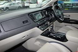 2018 Kia Carnival Platinum