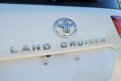 2023 Toyota Landcruiser VX
