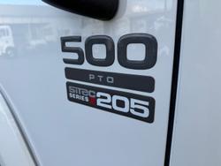 2009 Isuzu F Series FRR 500 PTO