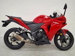 Honda CBR250R (abs)