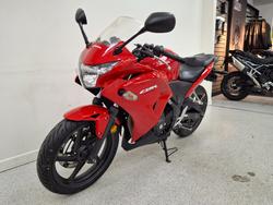 2013 Honda CBR250R (ABS) Red