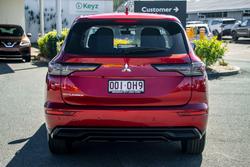 2025 Mitsubishi Outlander ES