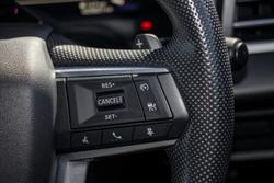 2025 Mitsubishi Outlander ES