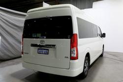 2023 Toyota Hiace Commuter GL