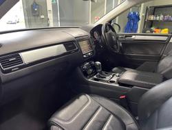 2016 Volkswagen Touareg 150TDI Element