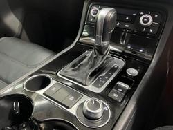 2016 Volkswagen Touareg 150TDI Element