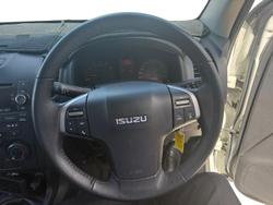 2015 Isuzu D-MAX SX