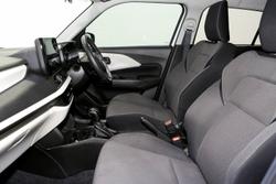 2024 Suzuki Swift Hybrid Plus