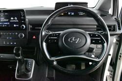 2022 Hyundai STARIA LOAD