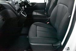 2022 Hyundai STARIA LOAD
