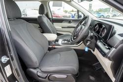 2023 Kia Carnival S