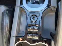 2012 HOLDEN COMMODORE SS-V VE II MY12 BLUE