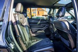 2022 Jeep Grand Cherokee L Night Eagle