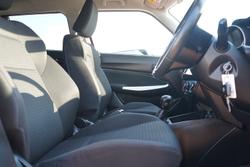 2017 Suzuki Swift GL Navigator