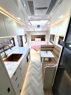 2026 Prime Edge Warrior 21FT Large Ensuite