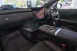 2025 Deepal E07 Performance