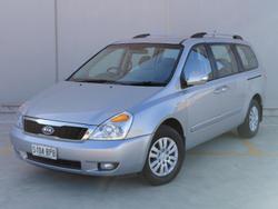 2010 Kia Carnival EXE VQ MY10 Clear Silver