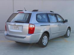 2010 Kia Carnival EXE VQ MY10 Clear Silver