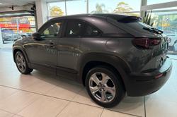 2021 Mazda MX-30 G20e Touring