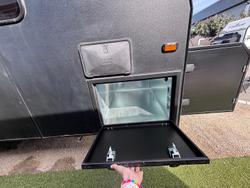 2025 Royal Flair Razor Xt