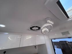 2025 Royal Flair Razor Xt