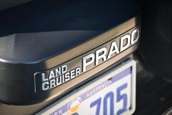 2012 Toyota Landcruiser Prado VX