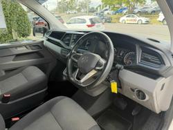 2022 Volkswagen Transporter TDI340