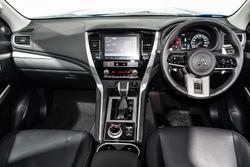 2024 Mitsubishi Pajero Sport GLS