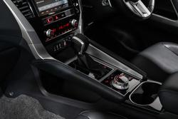 2024 Mitsubishi Pajero Sport GLS