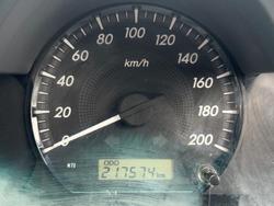 2011 Toyota Hilux Workmate TGN16R MY10 4x2 Glacier White