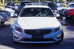 2015 Volvo V60 T5 R-Design